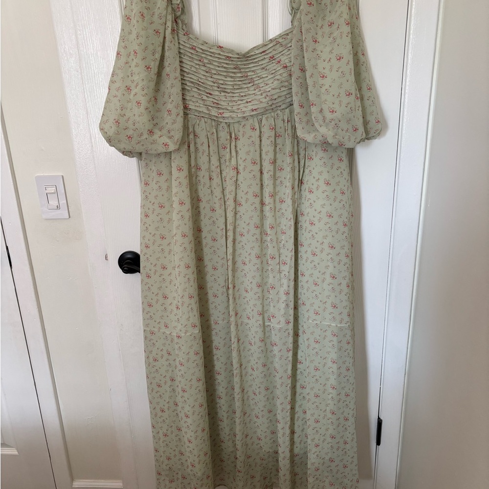 Worth Collective Melody Floral Puff-Sleeve Maxi Dress in Sage Green
